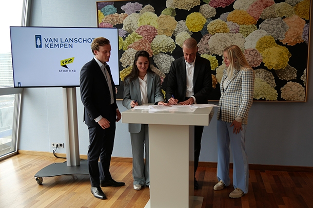 Van Lanschot Kempen en Veerstichting tekenen partnerschap 2022